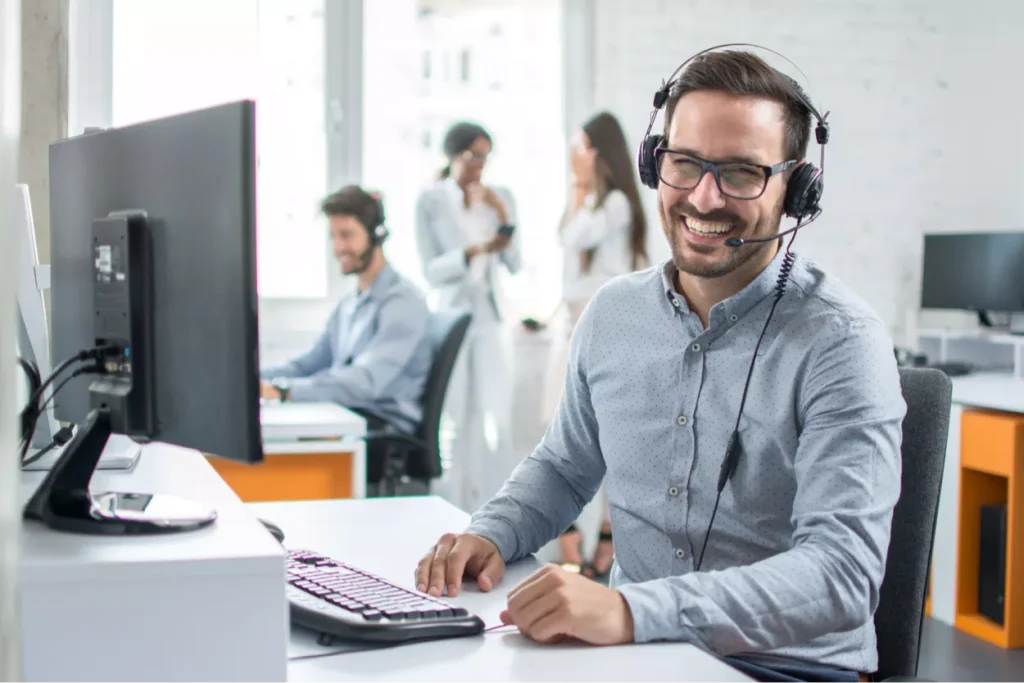 Hire Help Desk Specialists